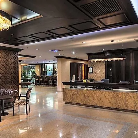 Hotel Sani